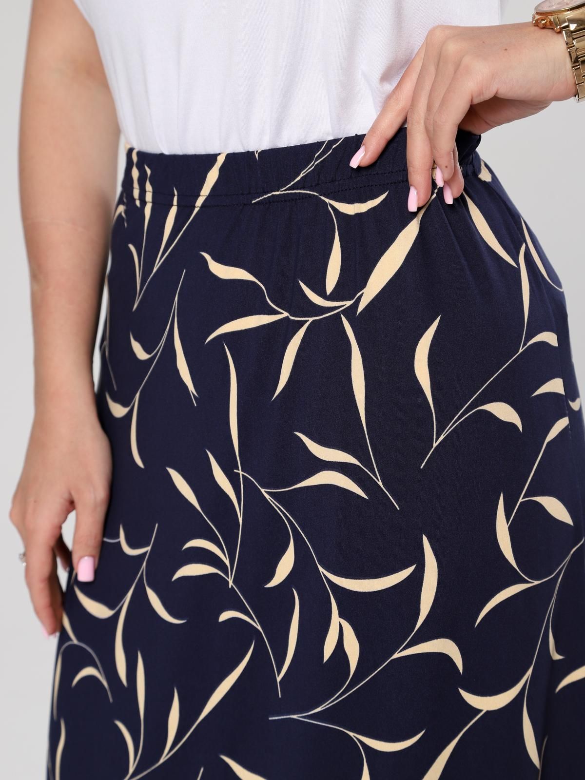 Юбка трикотажная тёмно-синяя с принтом Iv-capriz(фото4)