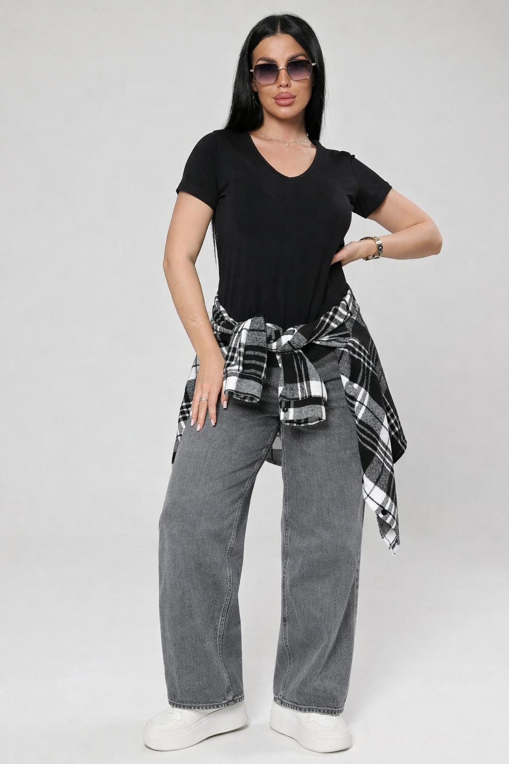 Футболка трикотажная чёрного цвета Iv-capriz(фото2)