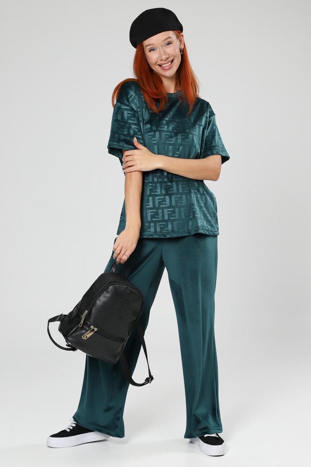 Костюм велюровый с брюками Iv-capriz