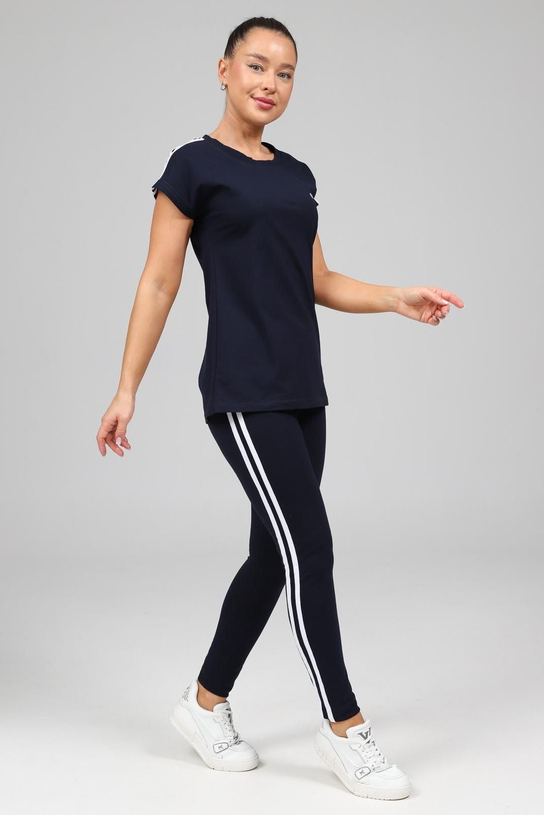 Костюм трикотажный с лосинами Iv-capriz