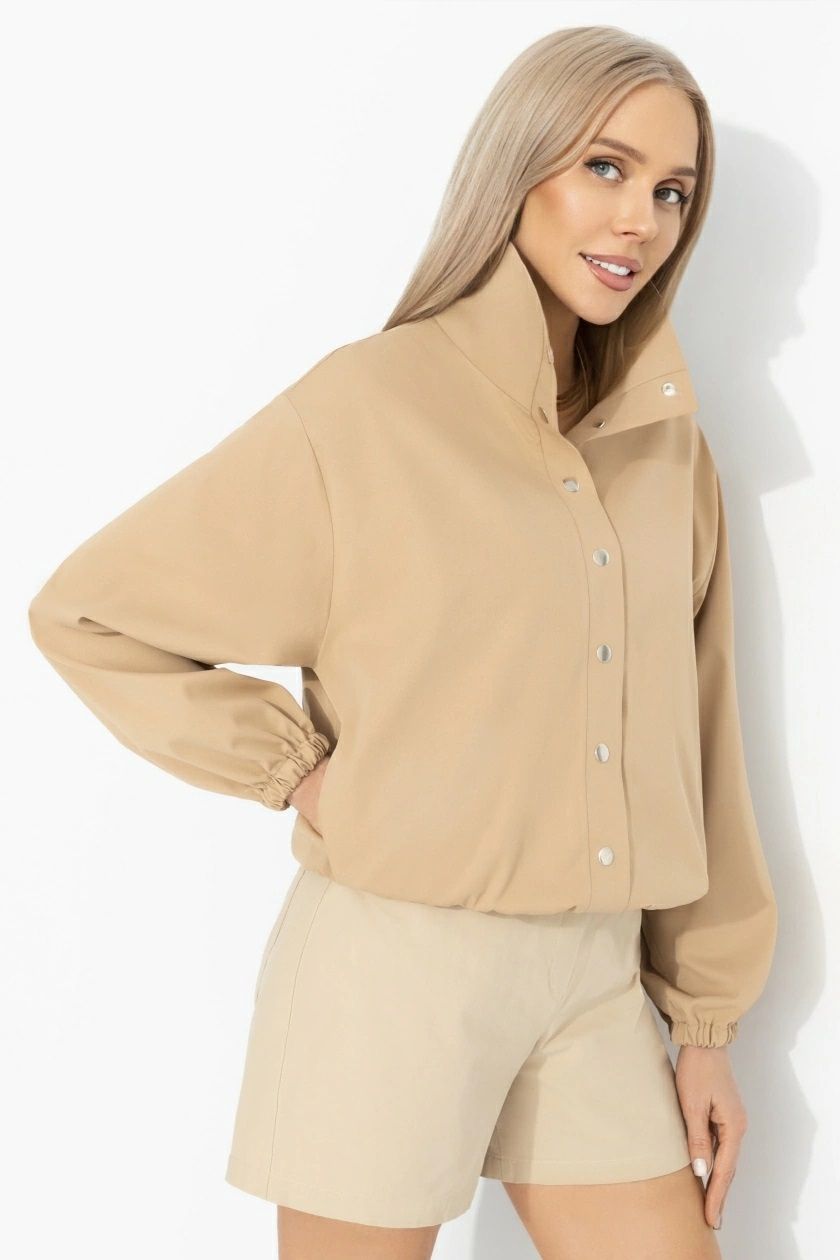 Ветровка бежевая на кнопках Charutti
