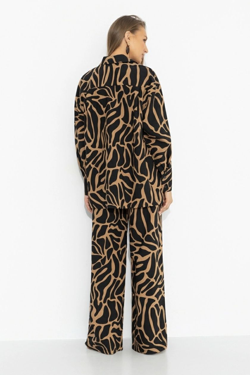 Костюм-двойка брючный с хищным принтом Charutti(фото8)