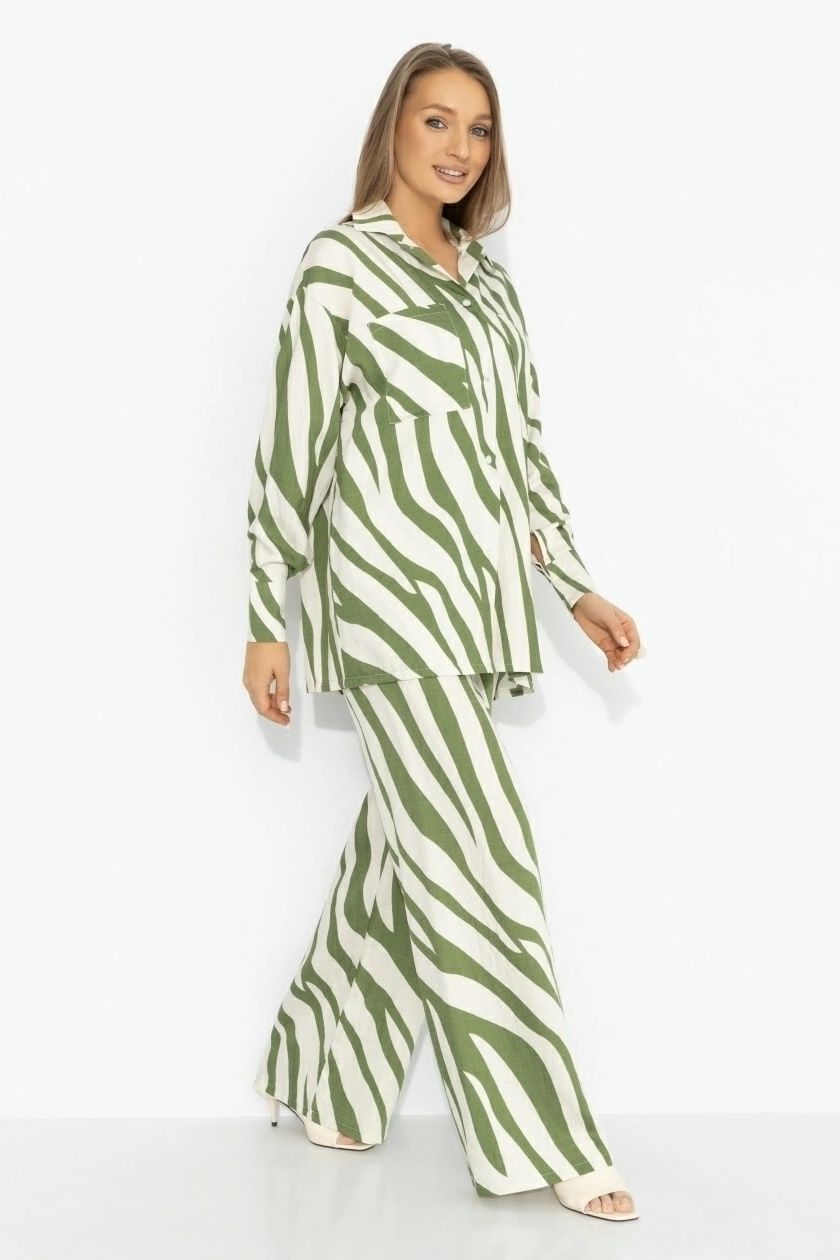 Костюм-двойка брючный с хищным принтом Charutti(фото5)