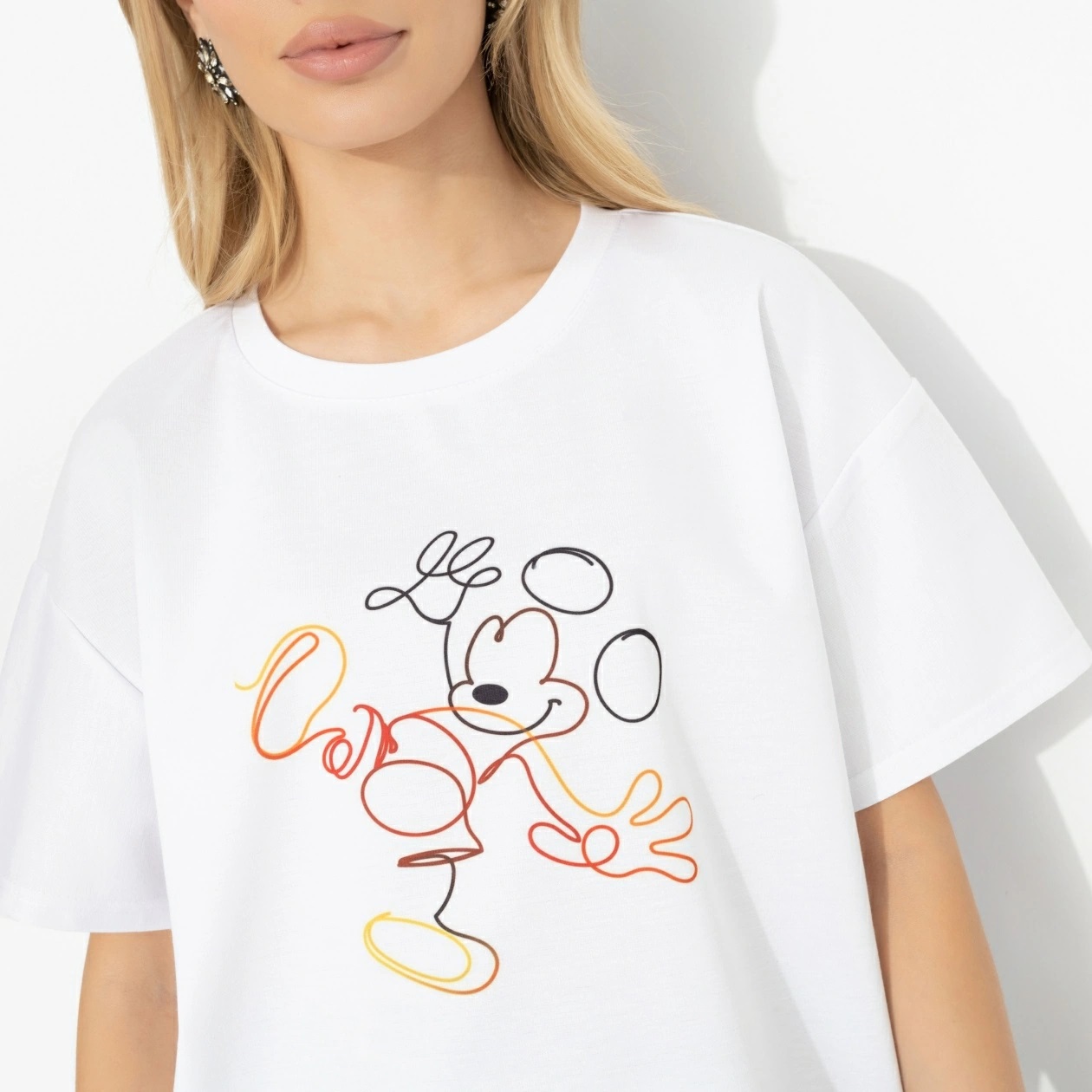 Футболка белая с принтом Charutti(фото3)