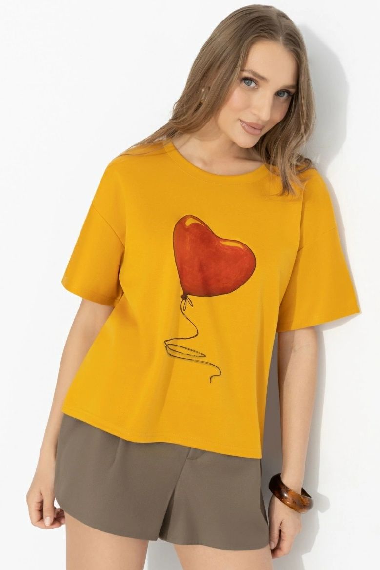 Футболка оранжевая с принтом Charutti