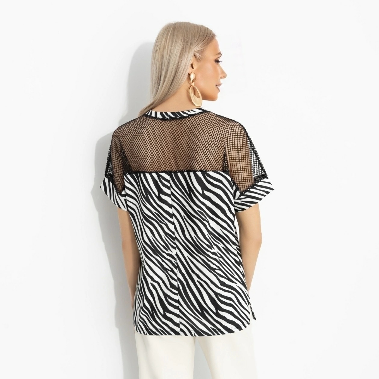 Футболка трикотажная с хищным принтом Charutti(фото6)