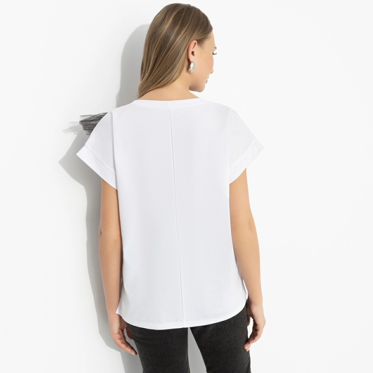 Футболка белая с декором из сетки Charutti(фото6)