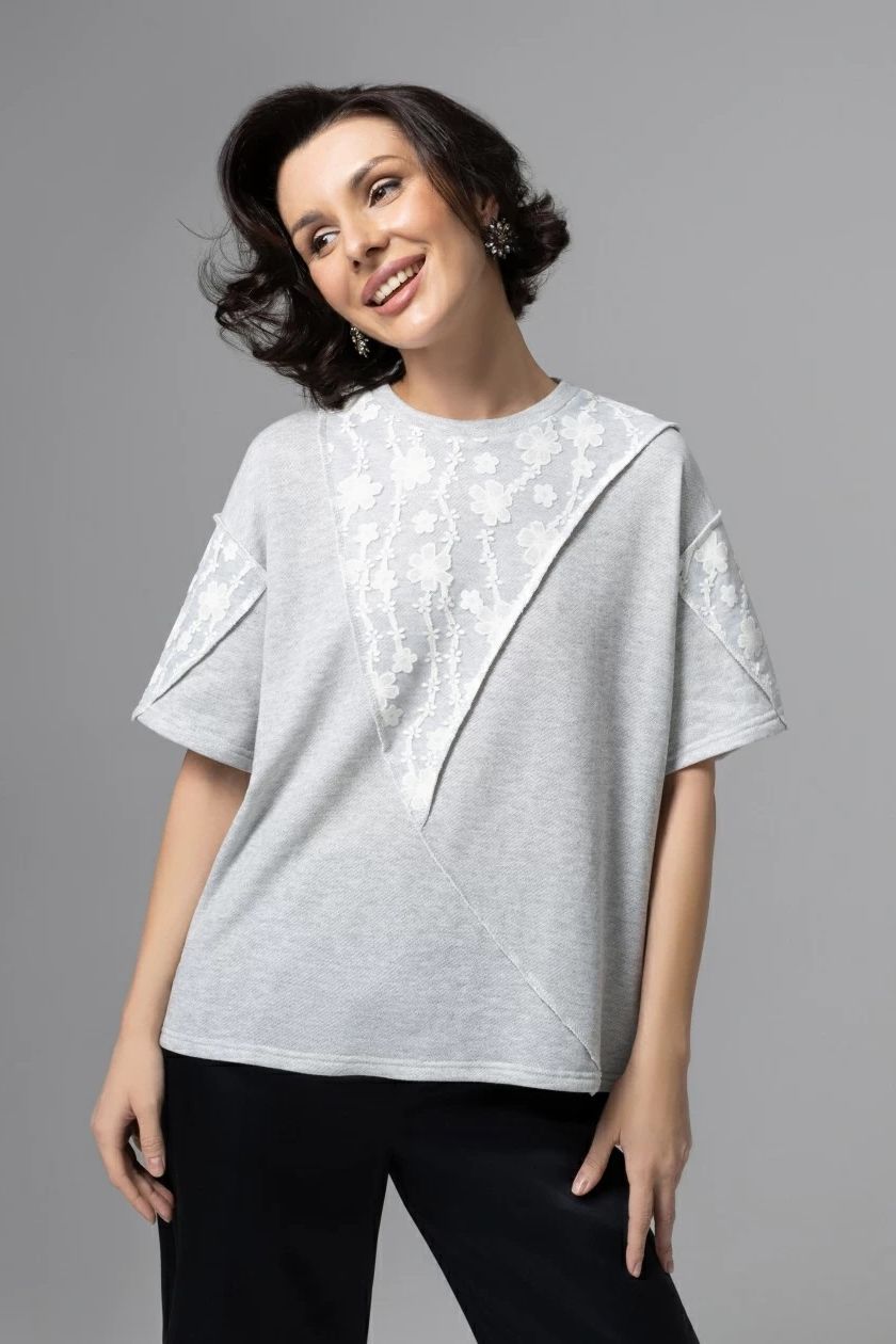 Футболка серая с кружевным декором Charutti(фото3)