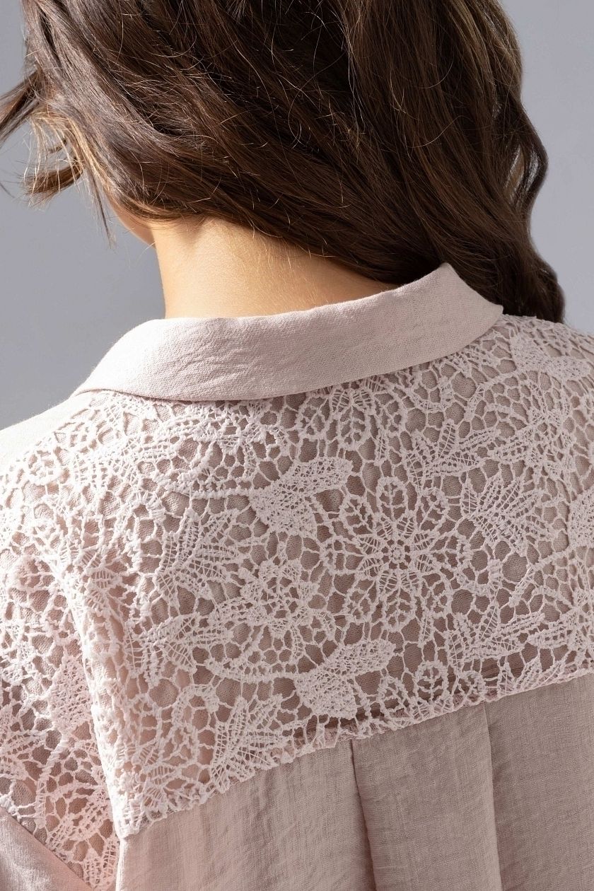 Рубашка розовая комбинированный с кружевом Charutti(фото6)