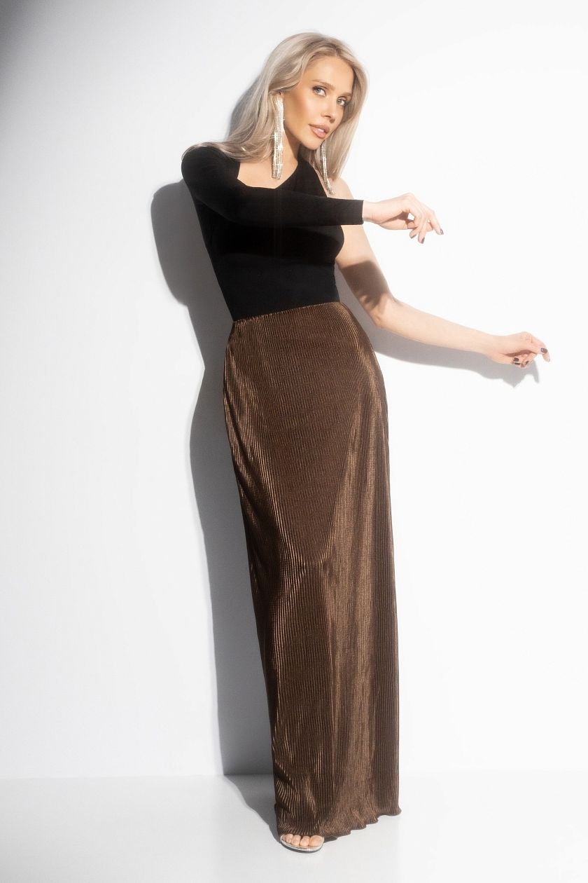 Юбки-макси коричневая из струящегося трикотажа гофре Charutti(фото5)