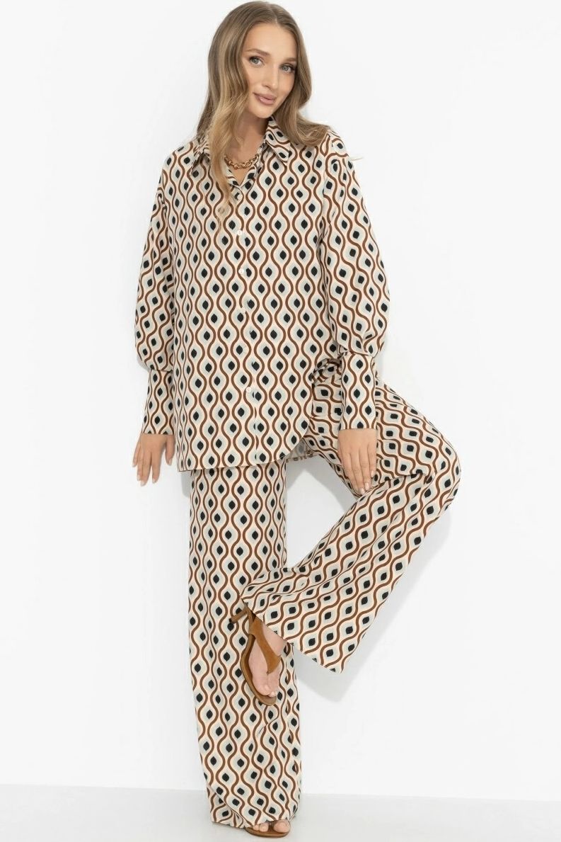 Костюм брючный для эффектных выходов Charutti