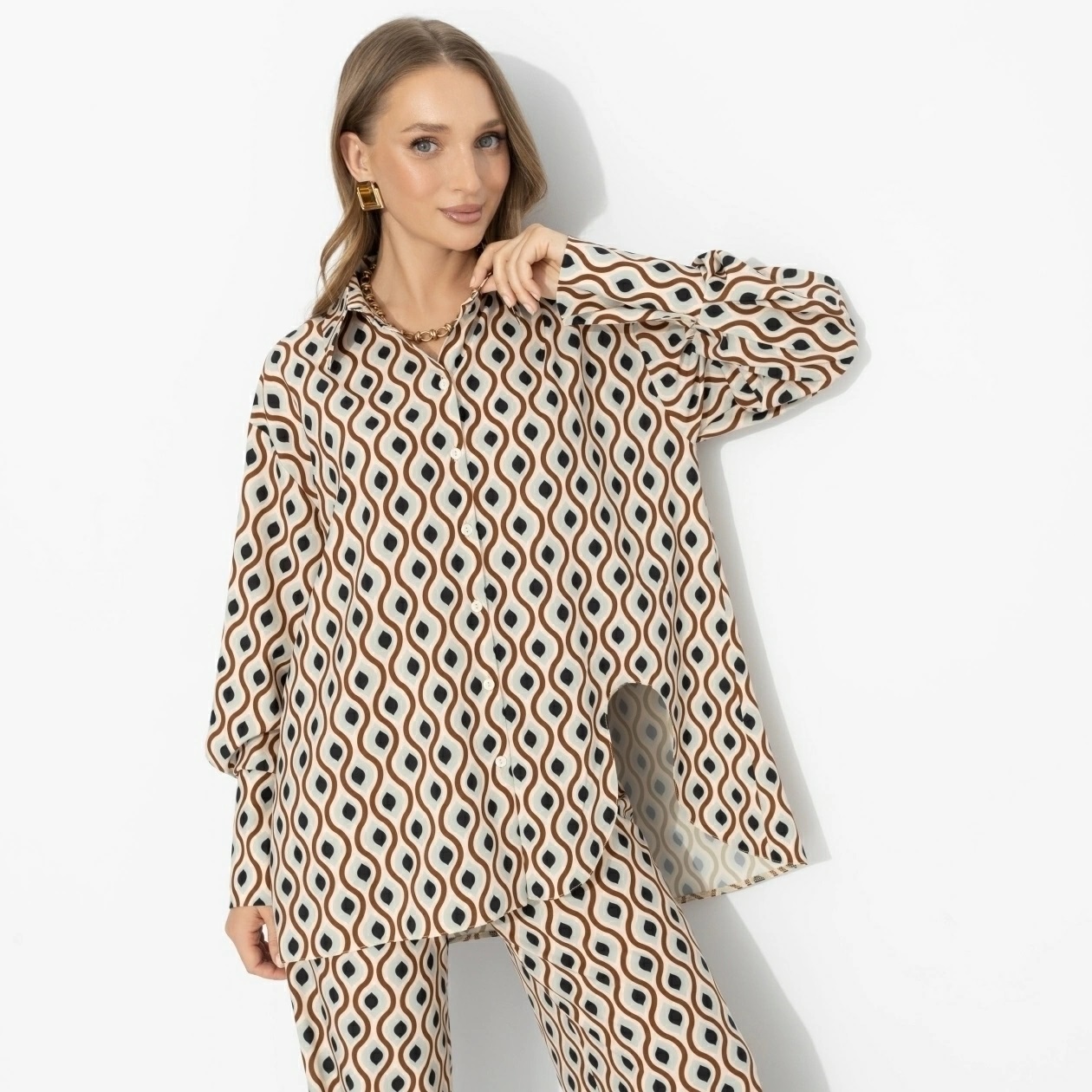 Костюм брючный для эффектных выходов Charutti(фото3)