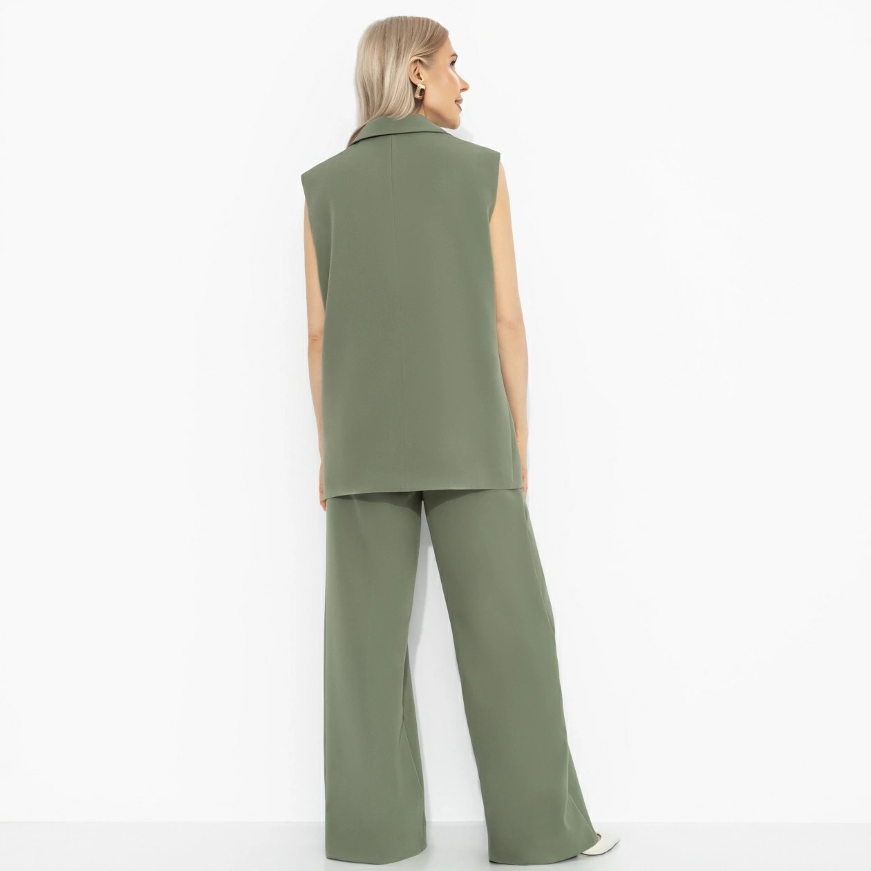 Костюм-двойка брючный в цвете хаки Charutti(фото7)