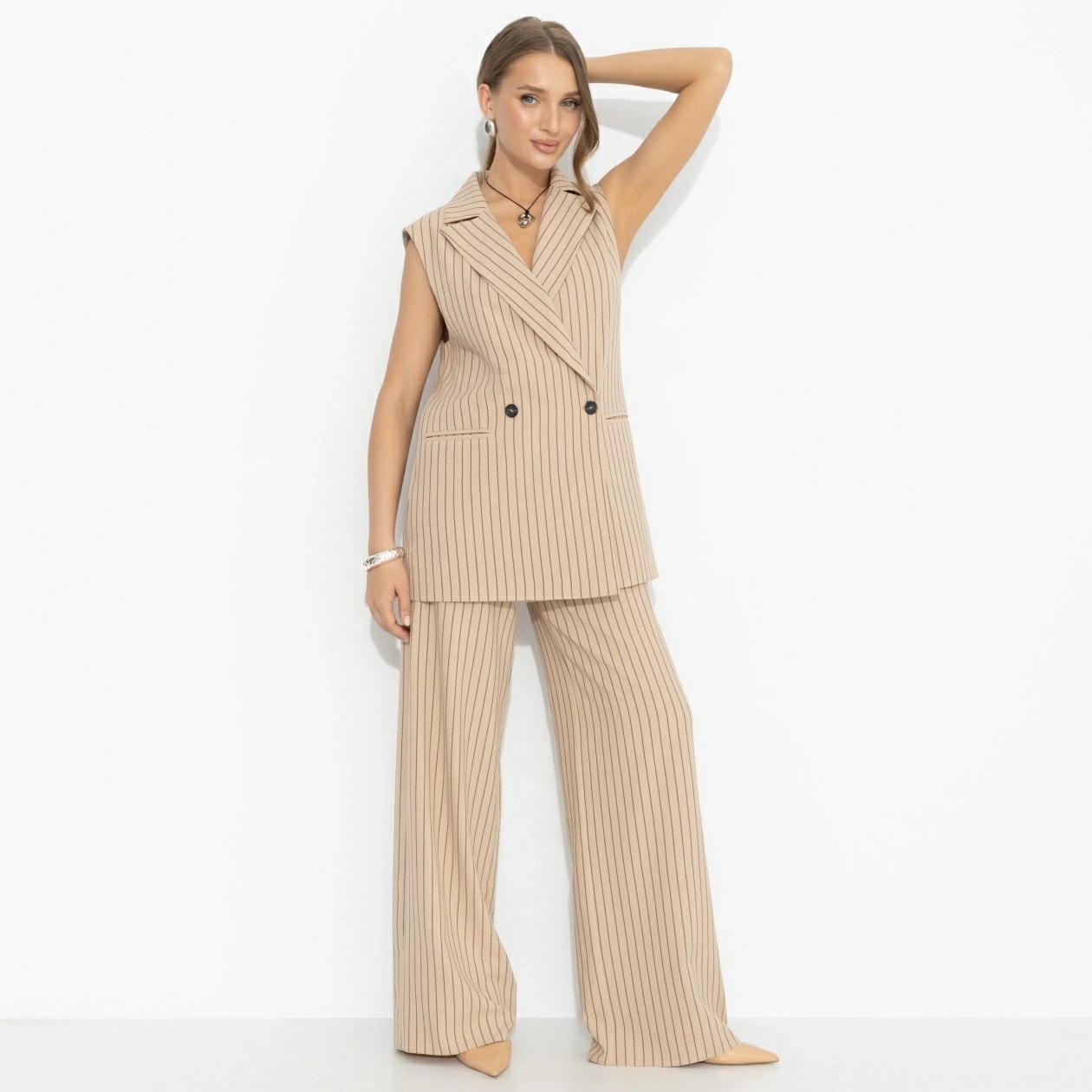 Костюм-двойка брючный бежевый в полоску Charutti(фото2)