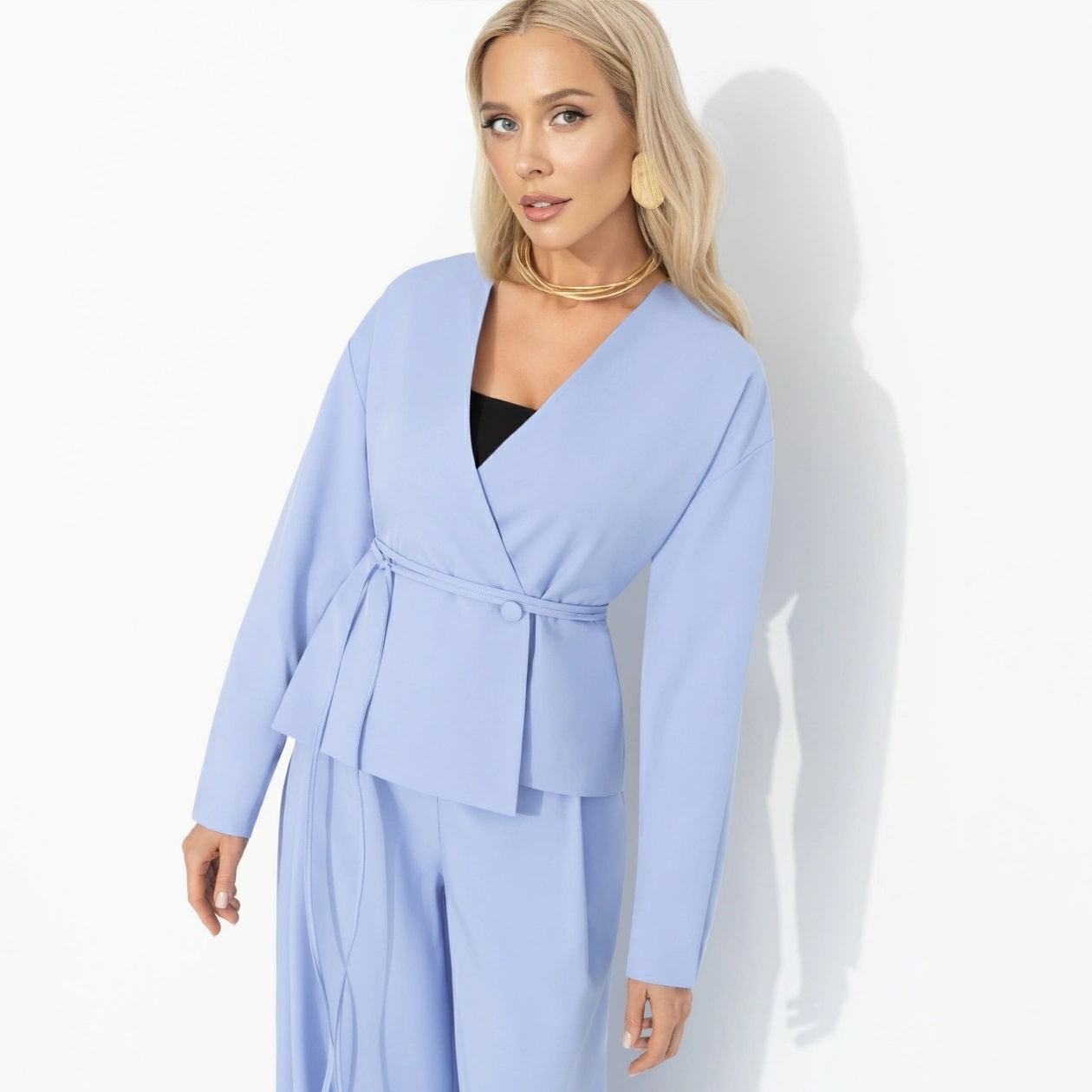 Костюм-двойка голубой с брюками Charutti(фото3)