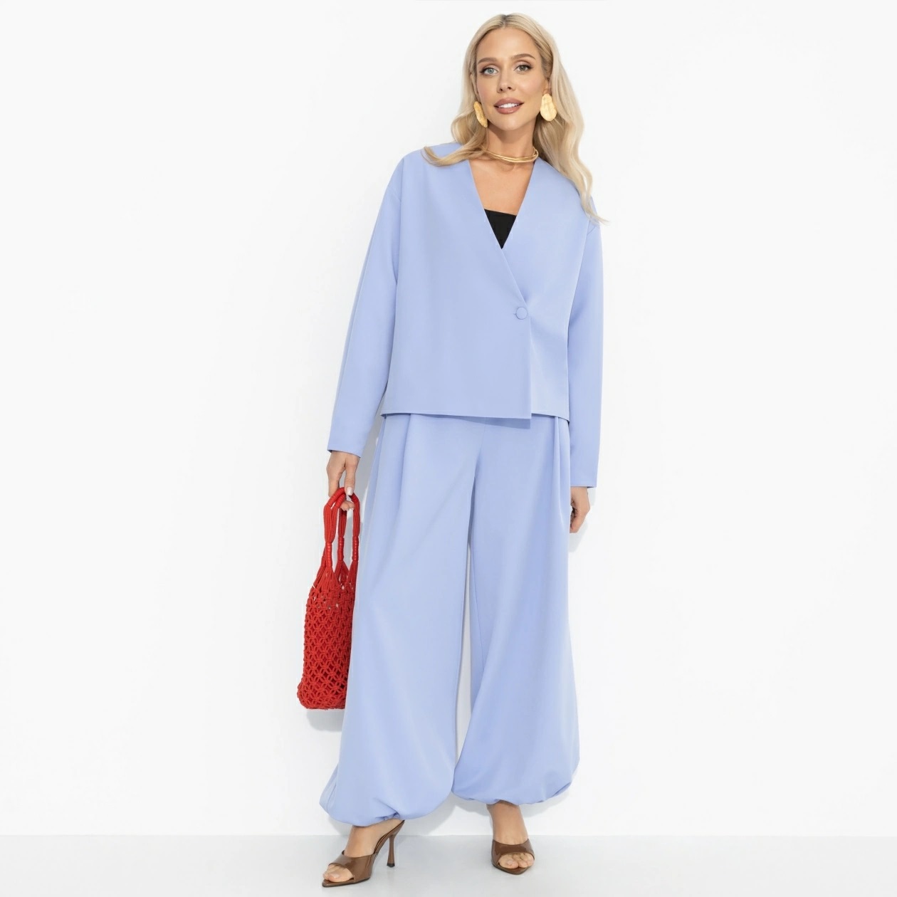 Костюм-двойка голубой с брюками Charutti(фото2)