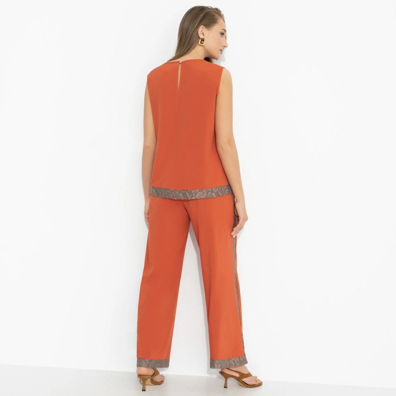 Костюм брючный оранжевый для эффектных выходов Charutti(фото7)