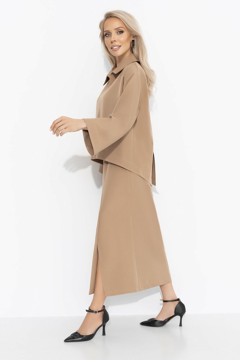 Костюм бежевый с юбкой и со съёмной розой Charutti(фото6)