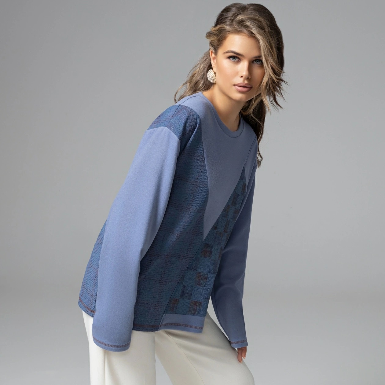 Лонгслив уютный голубого цвета Charutti(фото4)