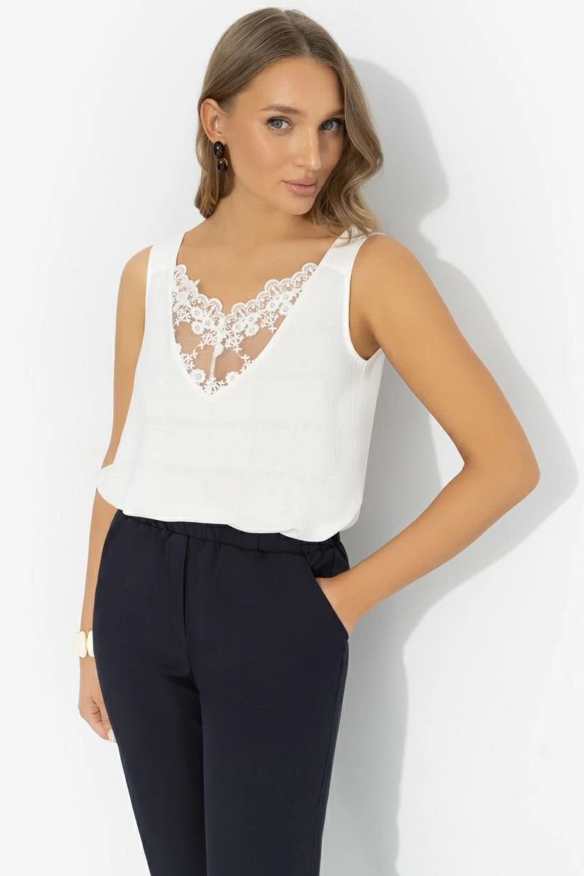 Топ белый с кружевом Charutti