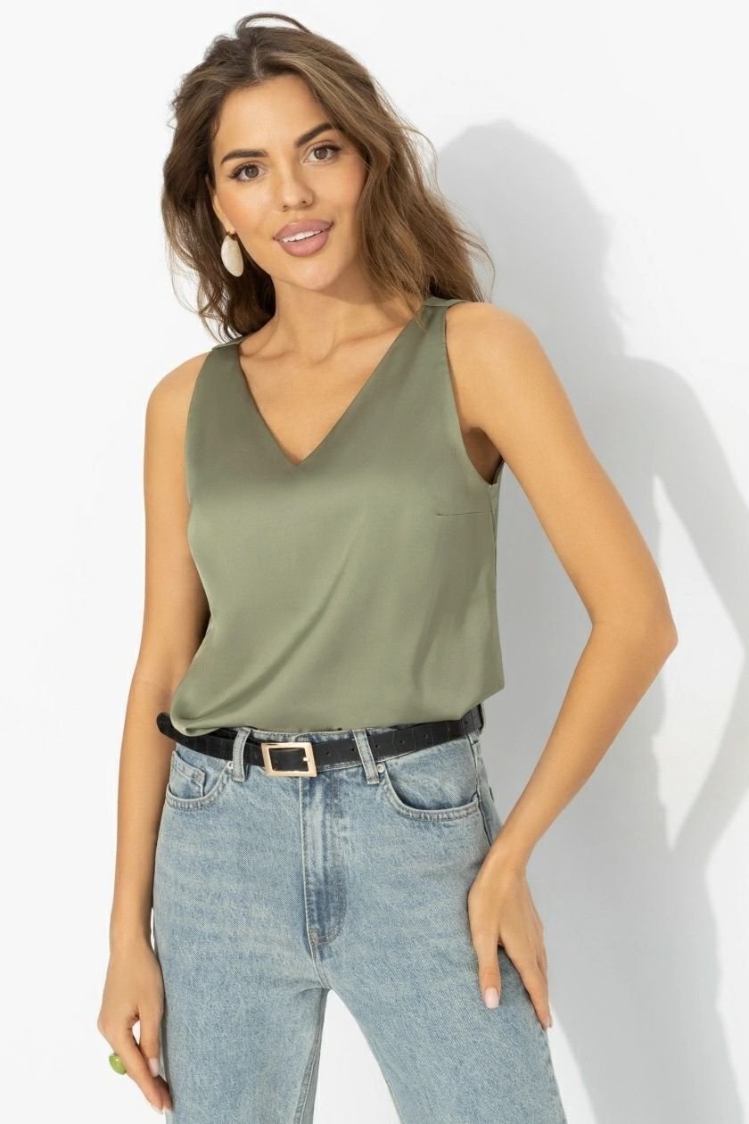 Топ шёлковый зелёного цвета Charutti