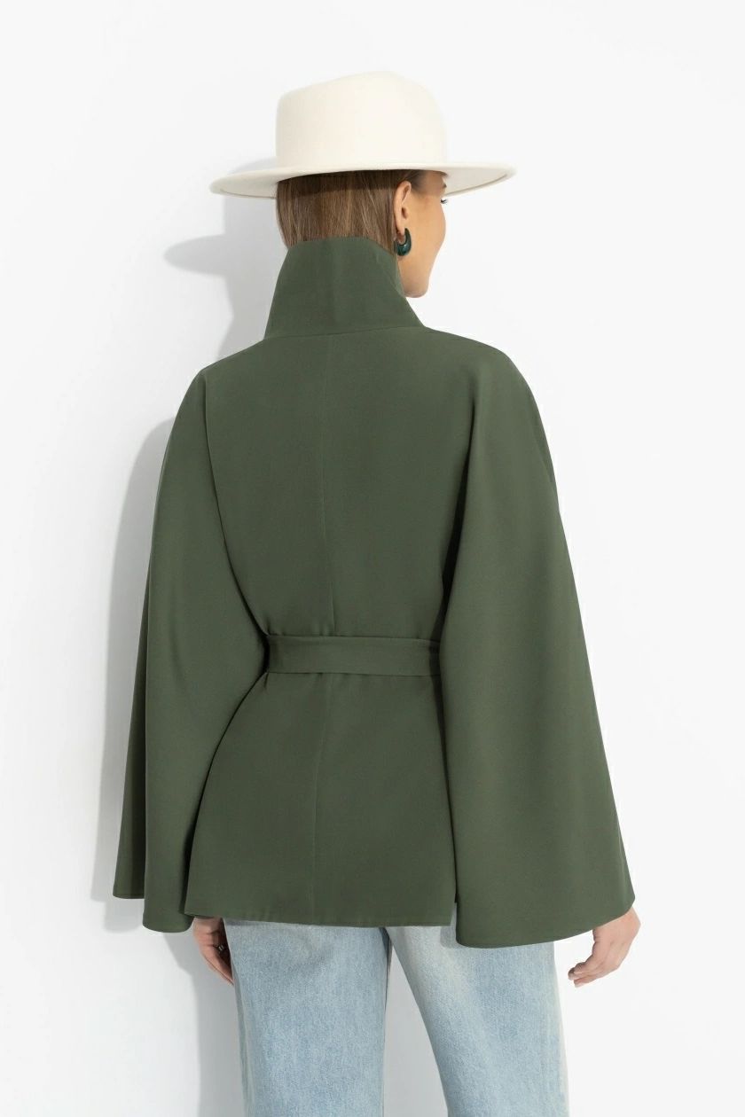 Жакет‑кейп с поясом в цвете хаки Charutti(фото5)