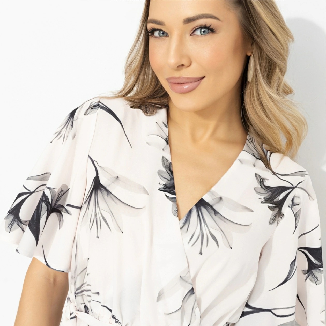 Платье бежевое с поясом Charutti(фото3)