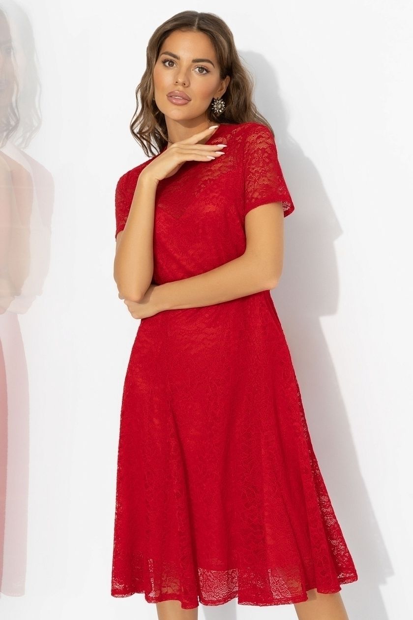 Платье кружевное красного цвета на подкладе Charutti