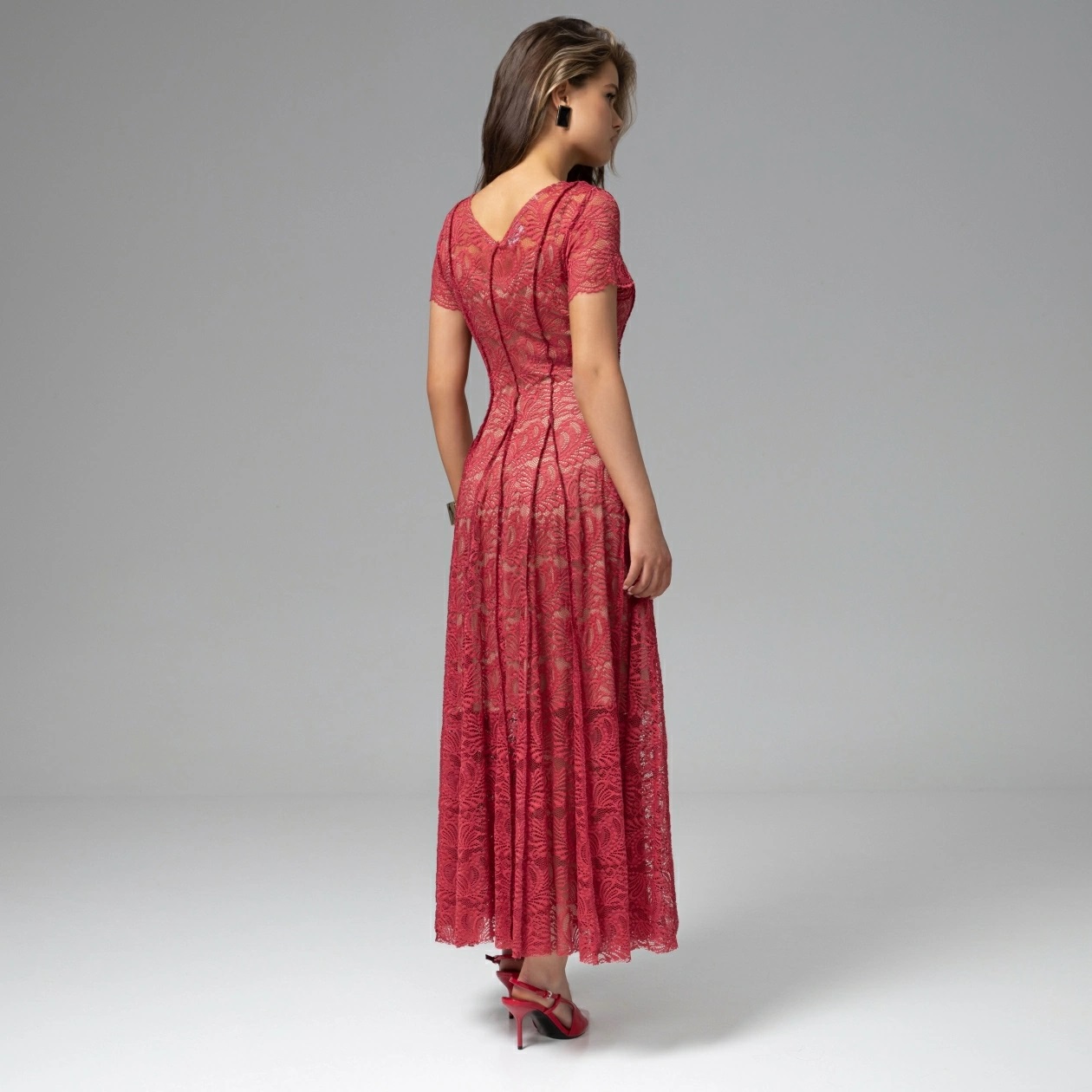 Платье красное из кружева на подкладе Charutti(фото6)