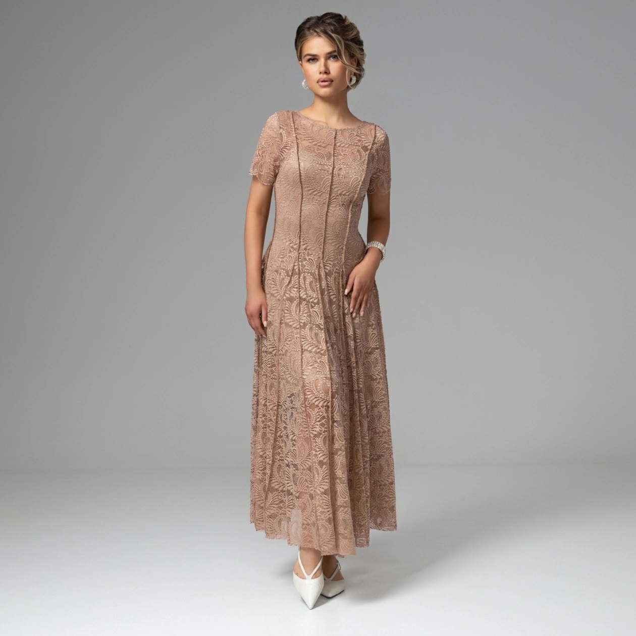 Платье бежевое из кружева на подкладе Charutti(фото7)