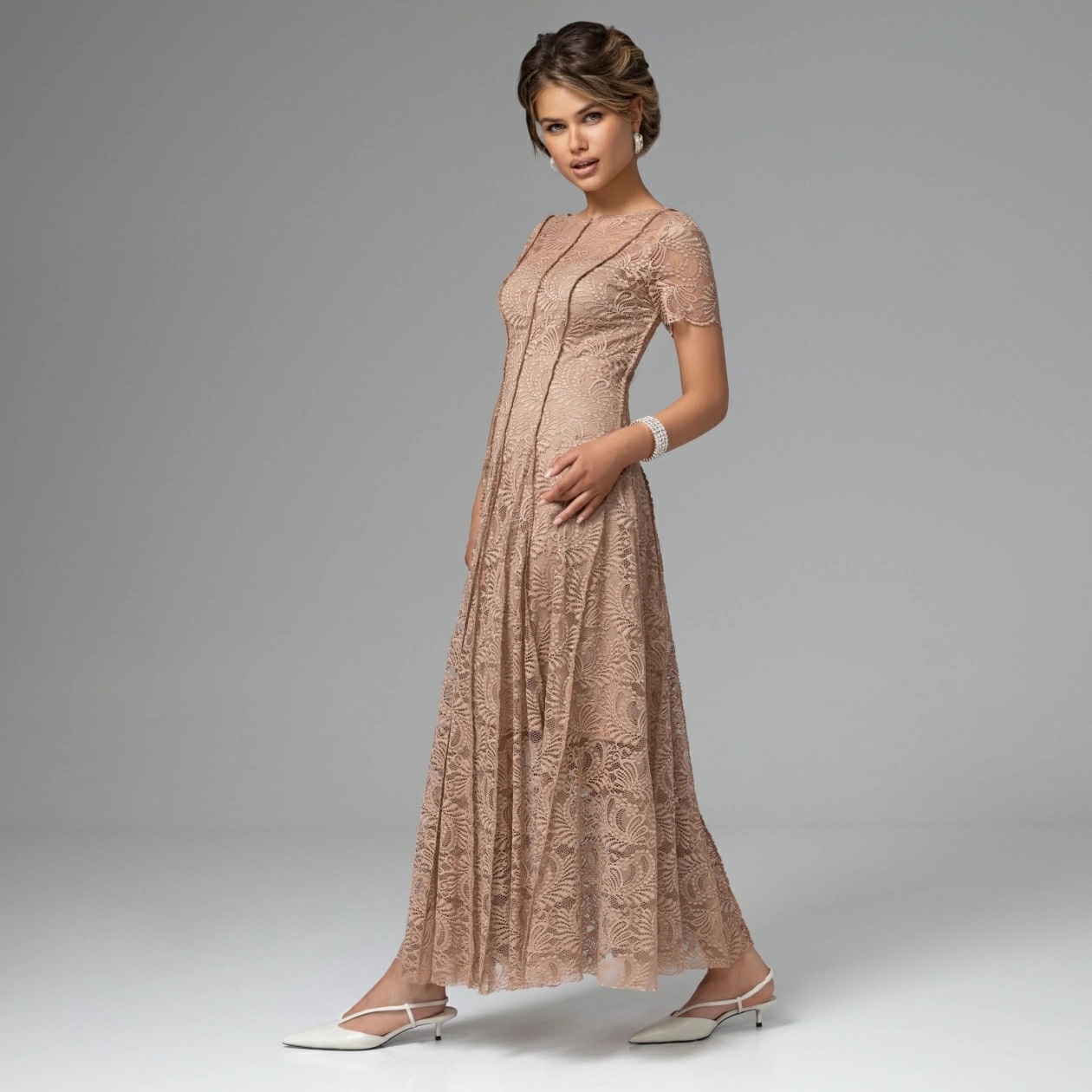 Платье бежевое из кружева на подкладе Charutti(фото4)