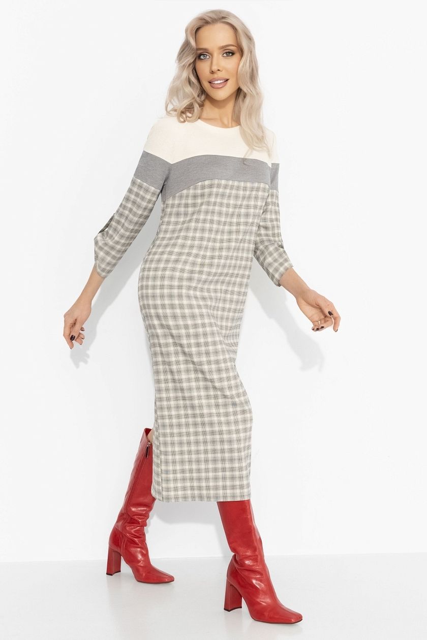 Платье трикотажное в клетку с акцентной спинкой Charutti