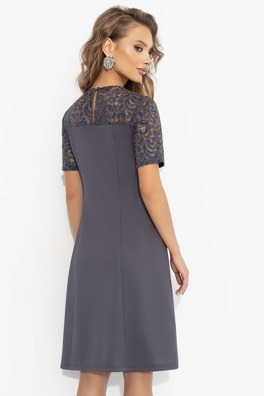 Платье нарядное трикотажное с кружевом Charutti(фото5)