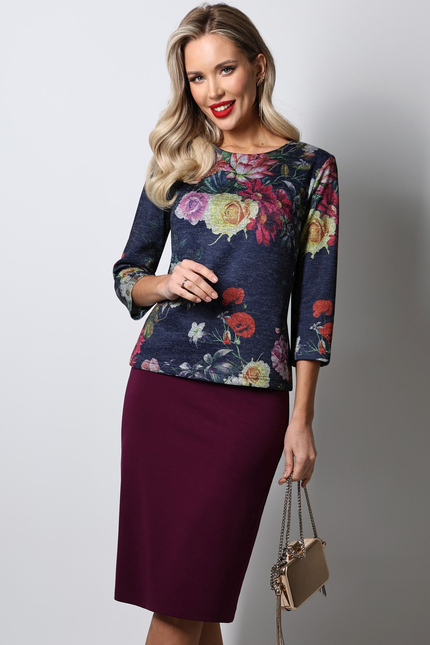 Костюм трикотажный с юбкой Ключевое событие, стиль SelenaSonata(фото2)