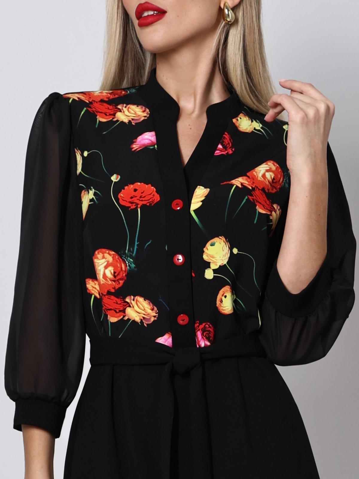 Платье трикотажное чёрное с поясом Потрясающе красива, нью SelenaSonata(фото2)
