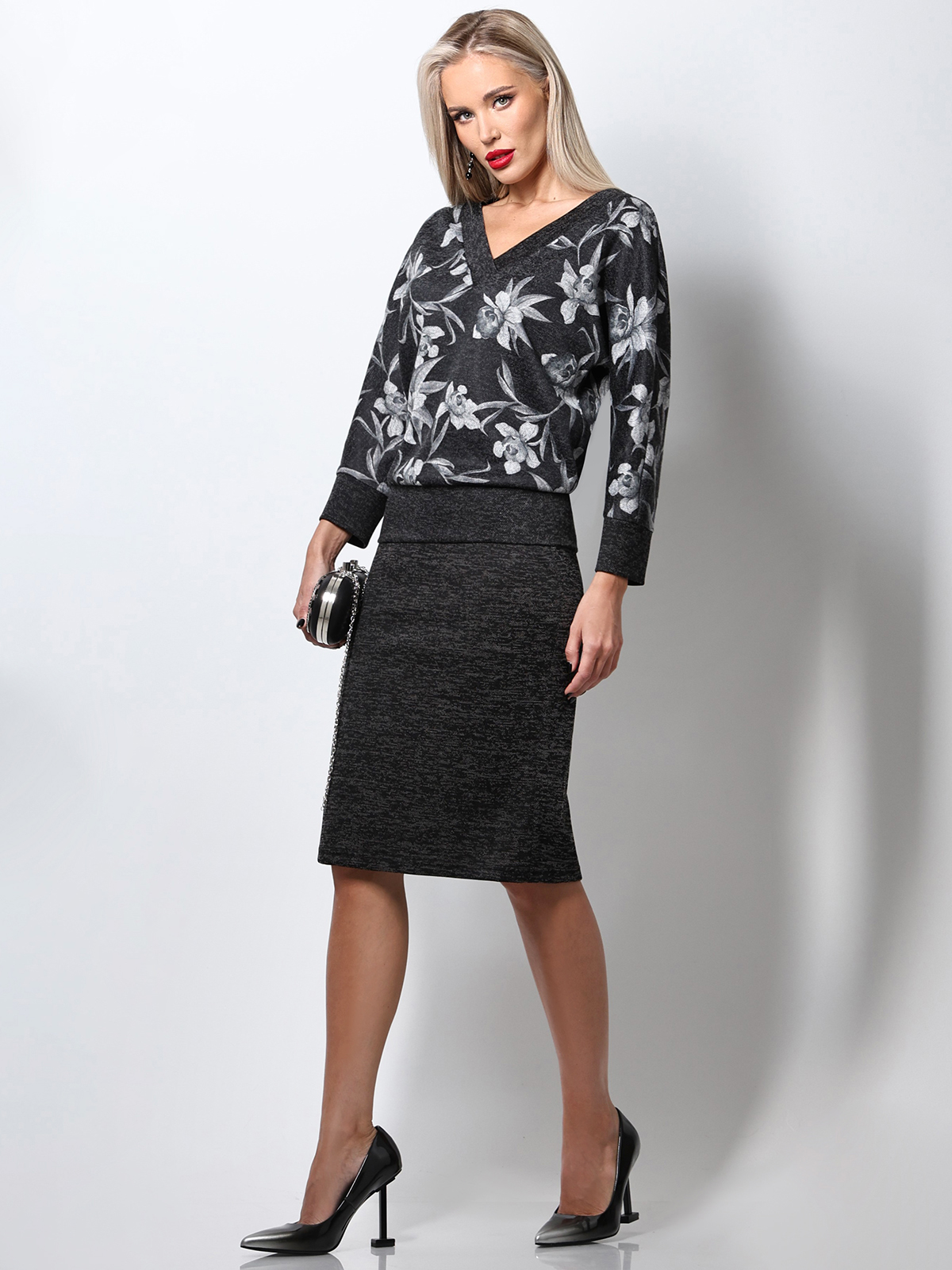 Костюм трикотажный с юбкой Путь к совершенству, тренд SelenaSonata(фото5)