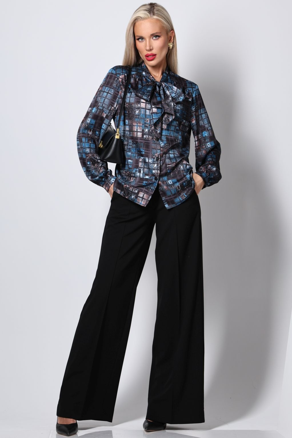 Блузка бирюзово-синяя с воротником-галстуком DStrend(фото2)