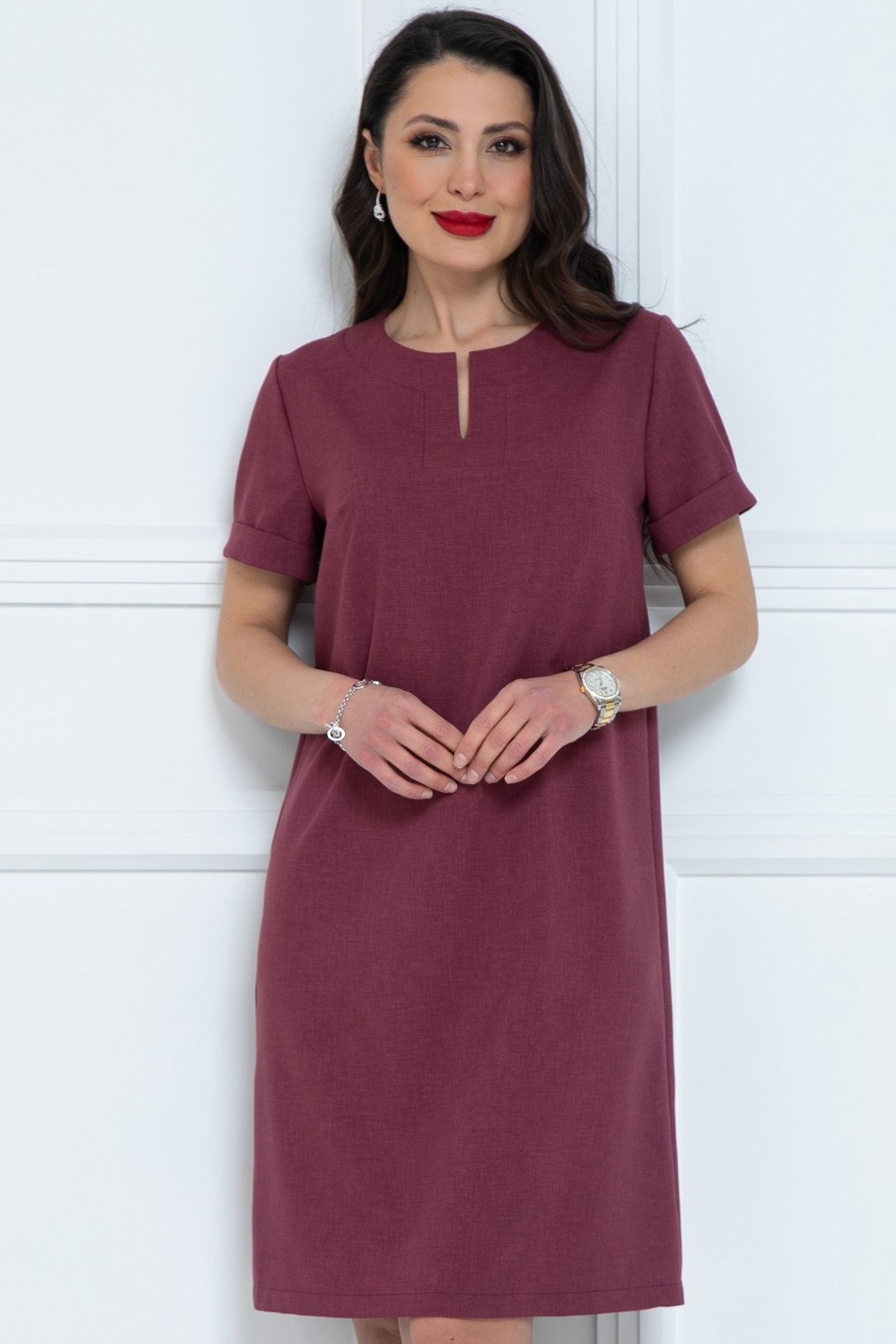 Платье короткое с разрезом в цвете марсала Diolche(фото3)