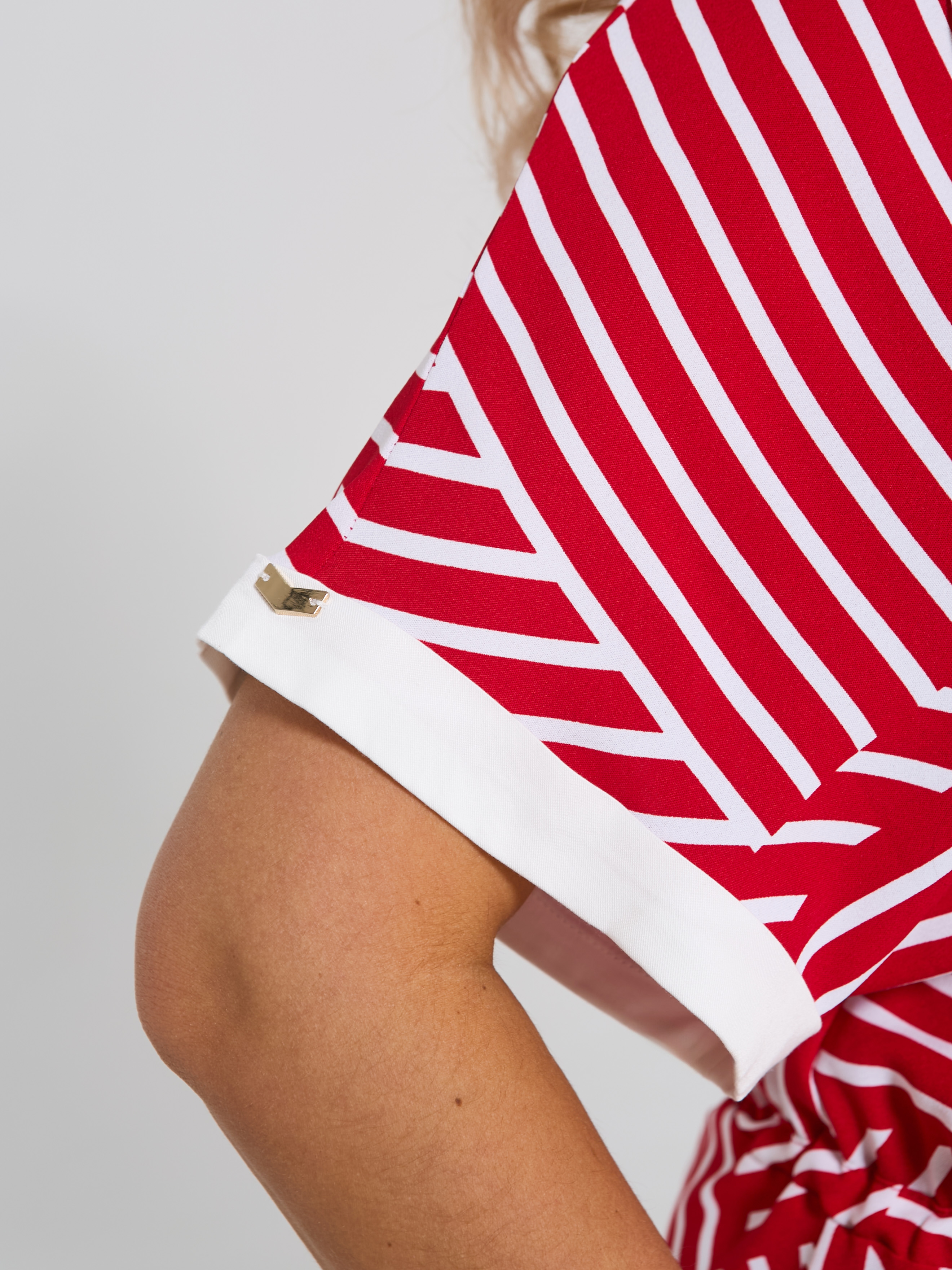 Платье красное в полоску с разрезами по низу Dora(фото6)