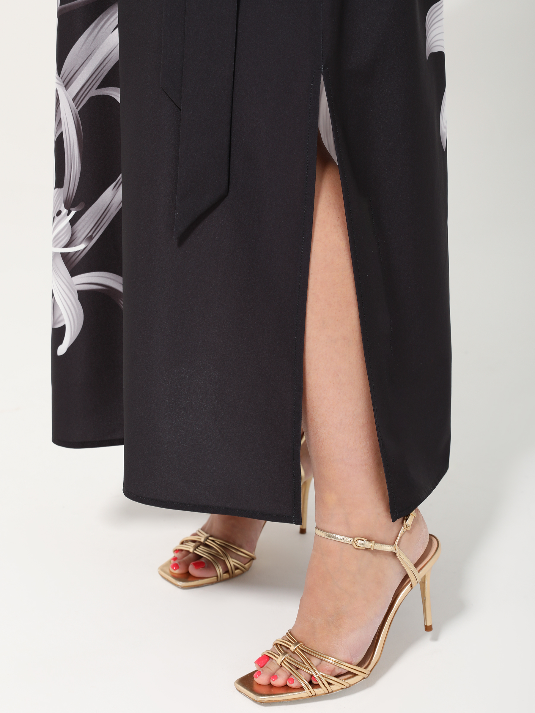 Платье длинное чёрного цвета Dora(фото8)