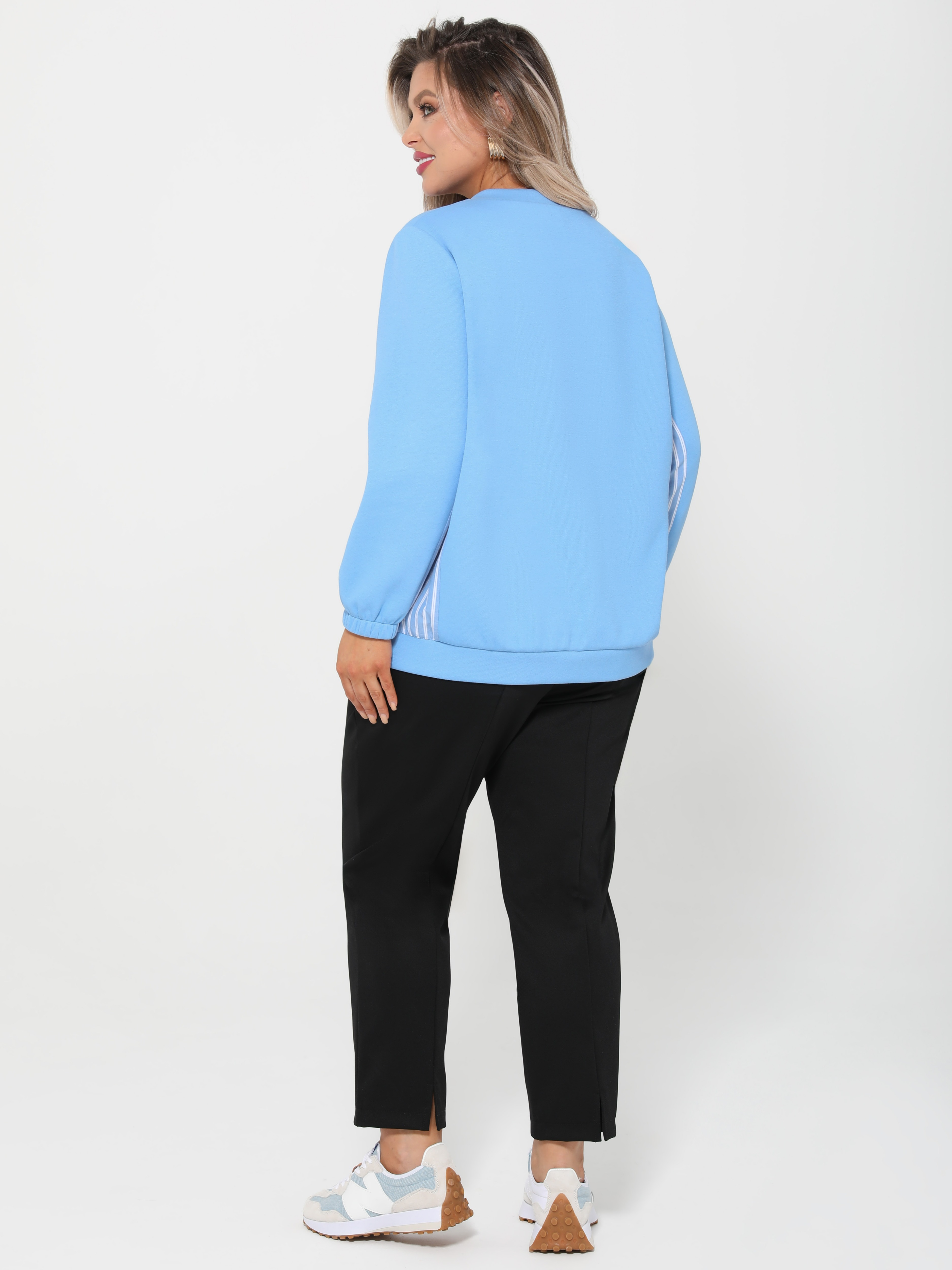 Джемпер трикотажный нежно-голубого цвета со вставками Dora(фото7)