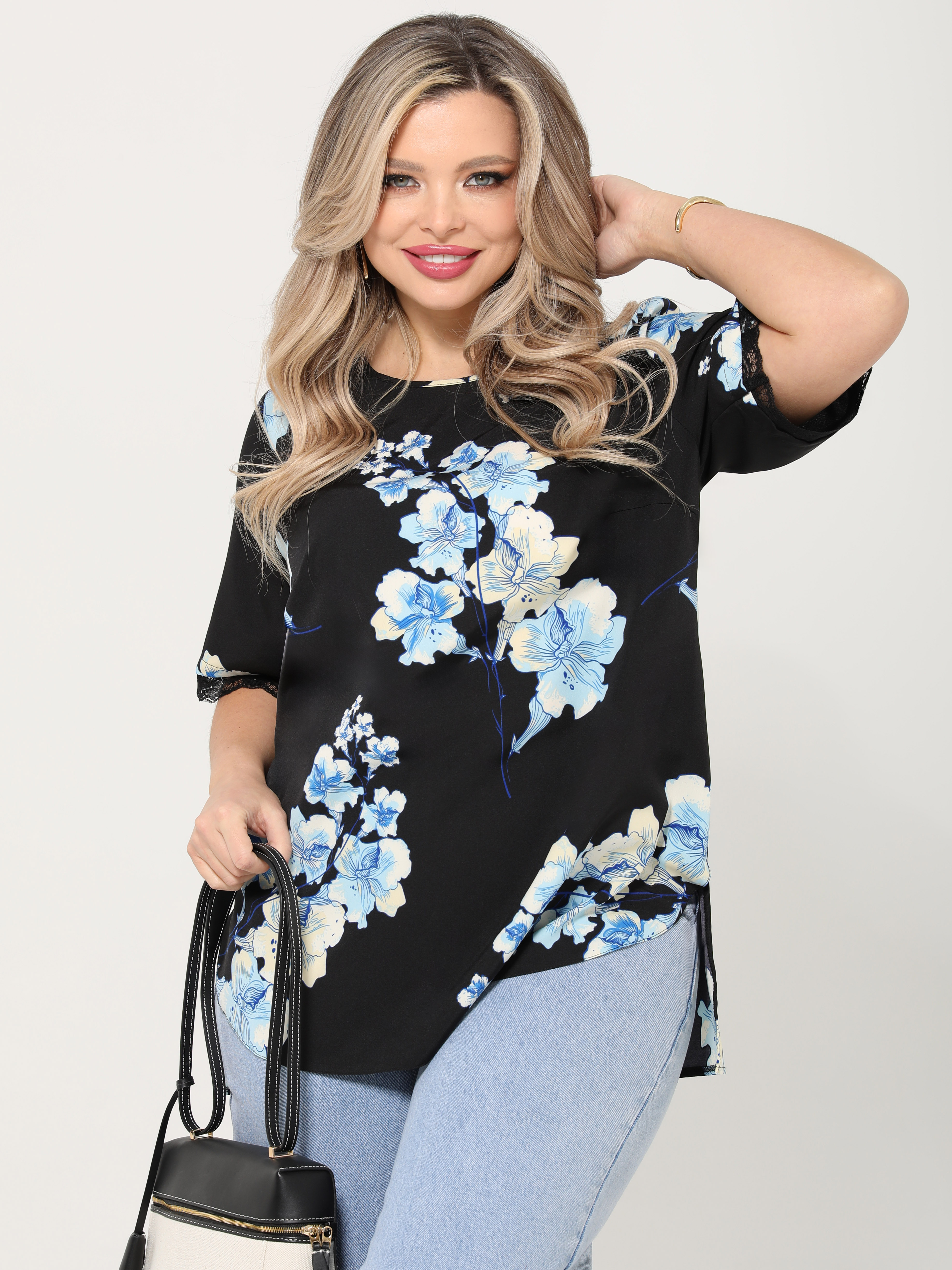 Блузка чёрная с цветочным принтом и кружевом Dora(фото5)