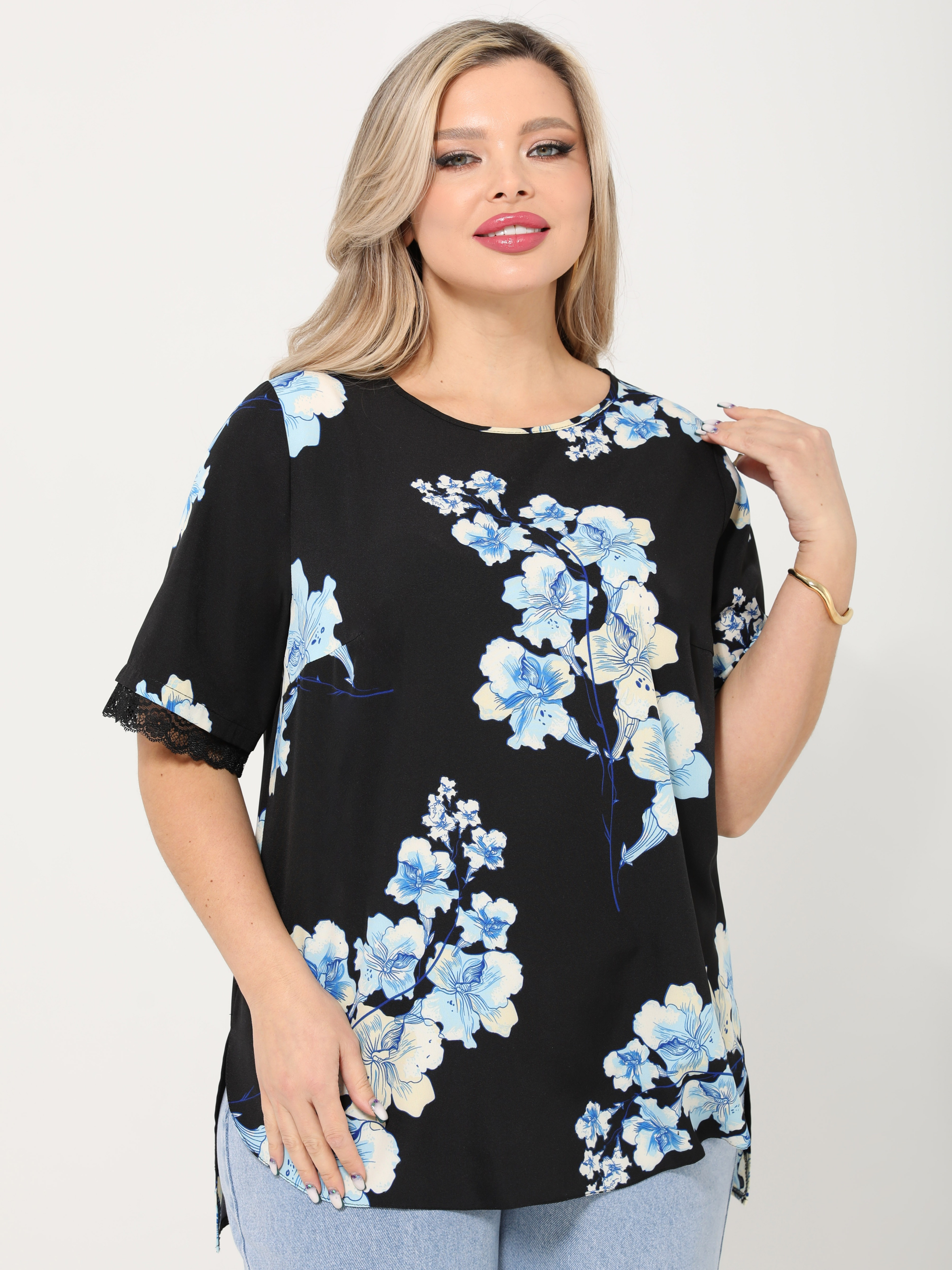 Блузка чёрная с цветочным принтом и кружевом Dora(фото3)
