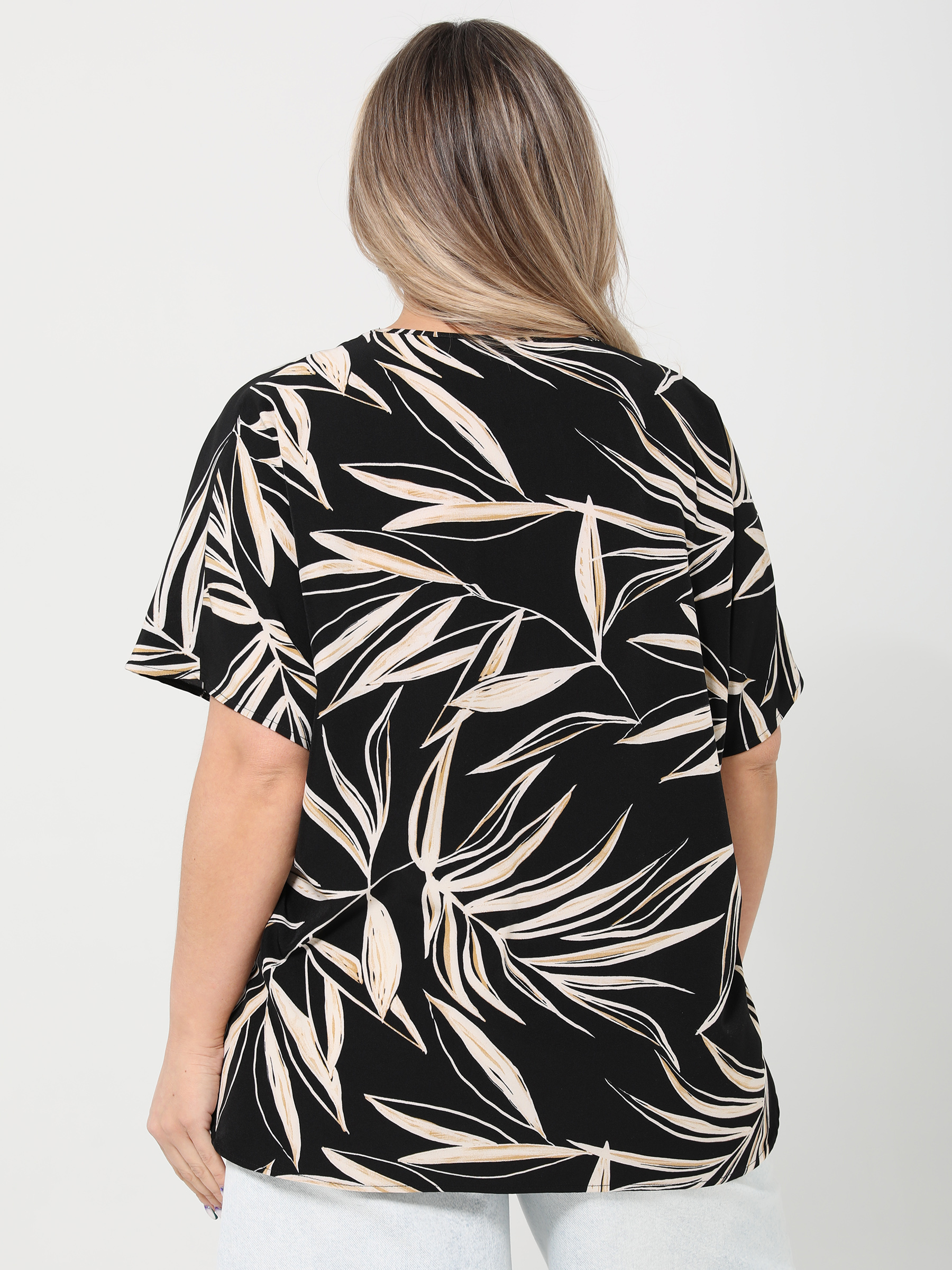 Блузка чёрная с короткими рукавами Dora(фото7)