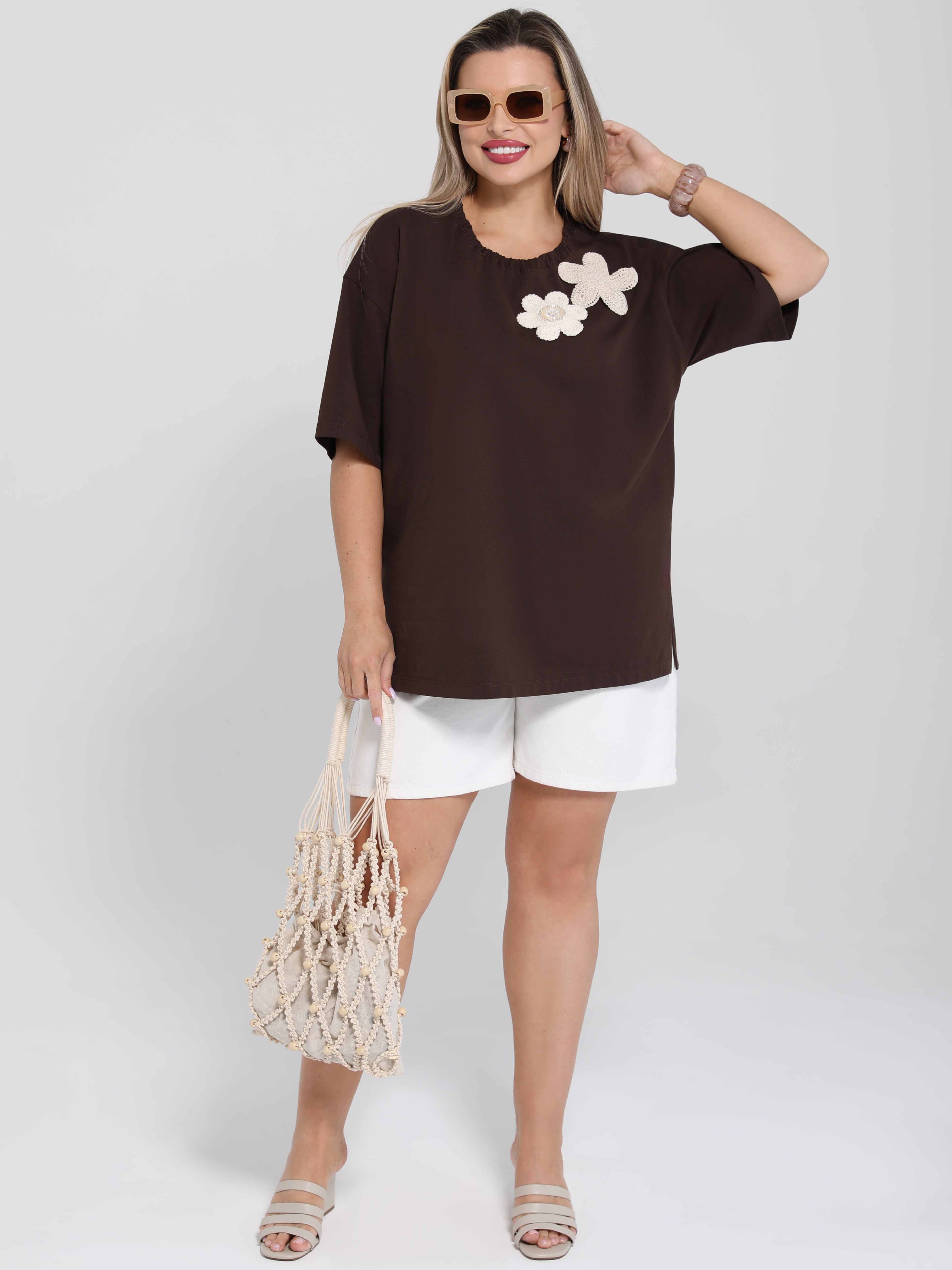 Футболка трикотажная шоколадного цвета с принтом Dora(фото2)