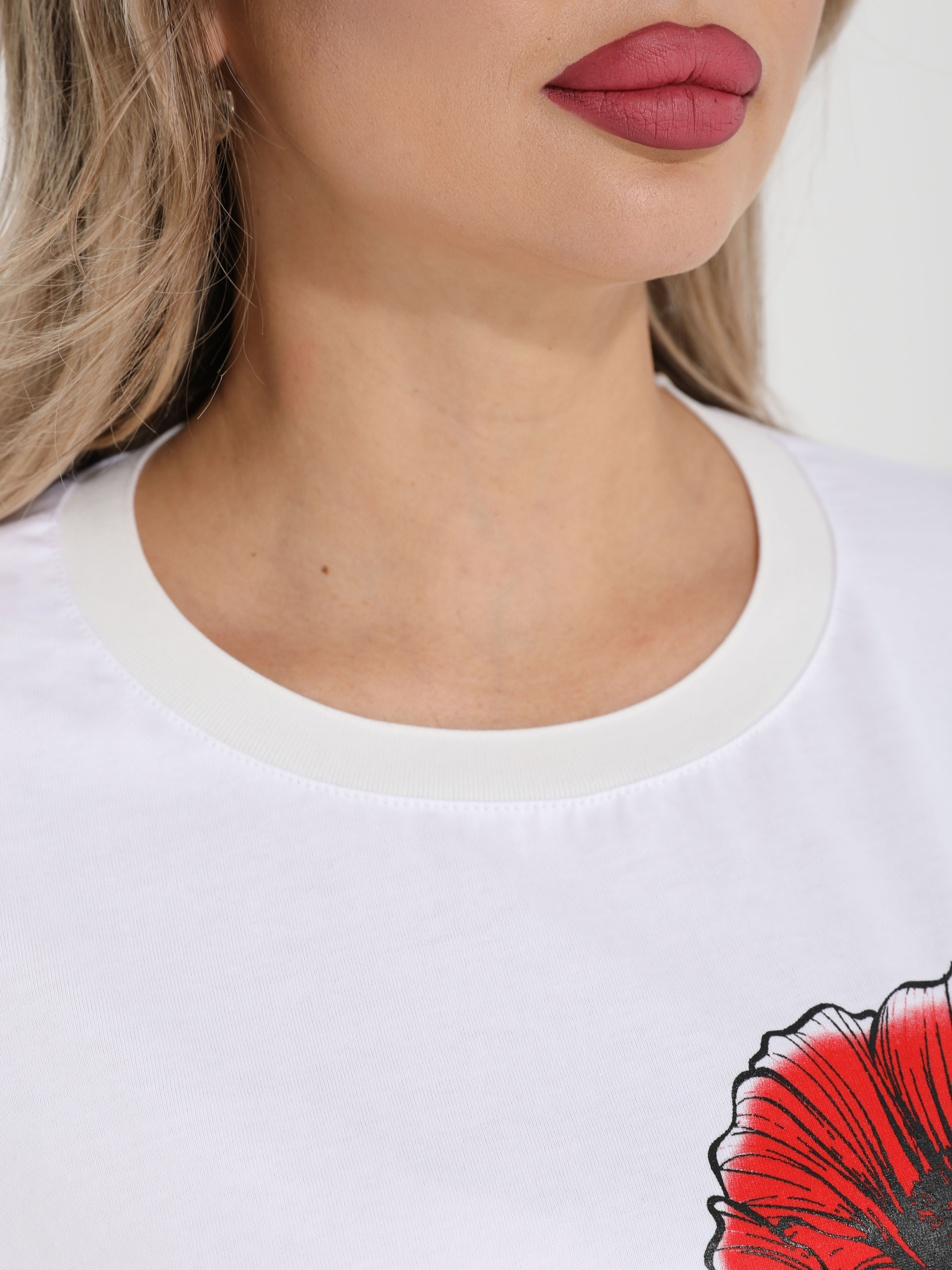 Футболка трикотажная белого цвета с принтом Dora(фото4)