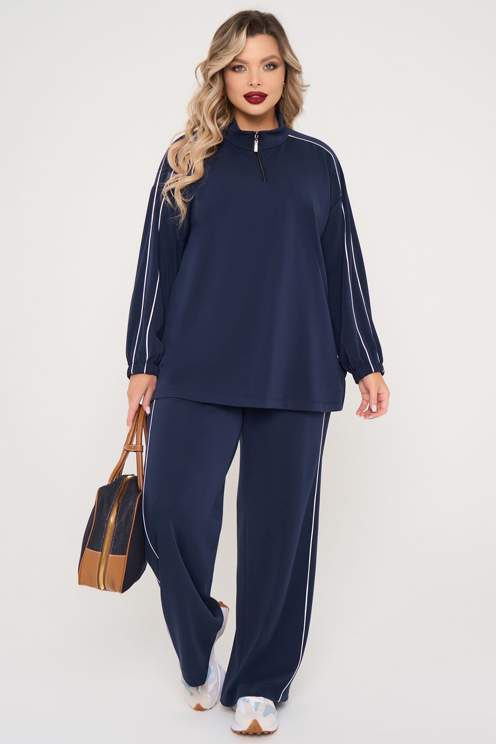 Брюки трикотажные тёмно-синие с карманами Dora