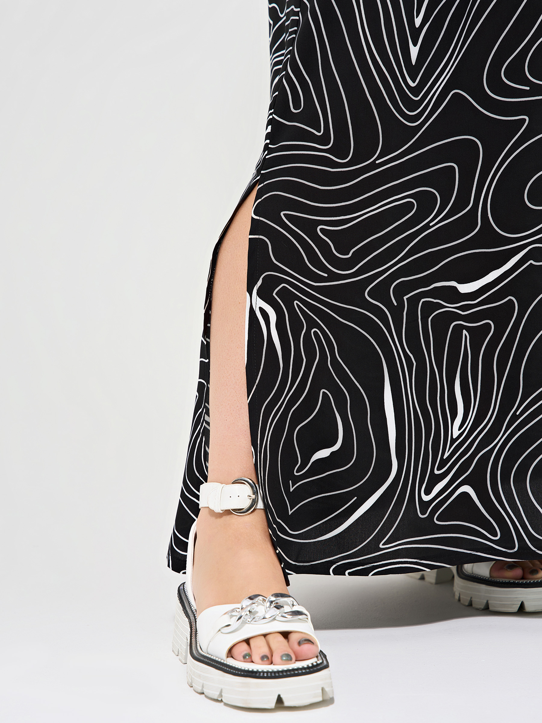 Платье трикотажное с разрезами по низу Dora(фото9)