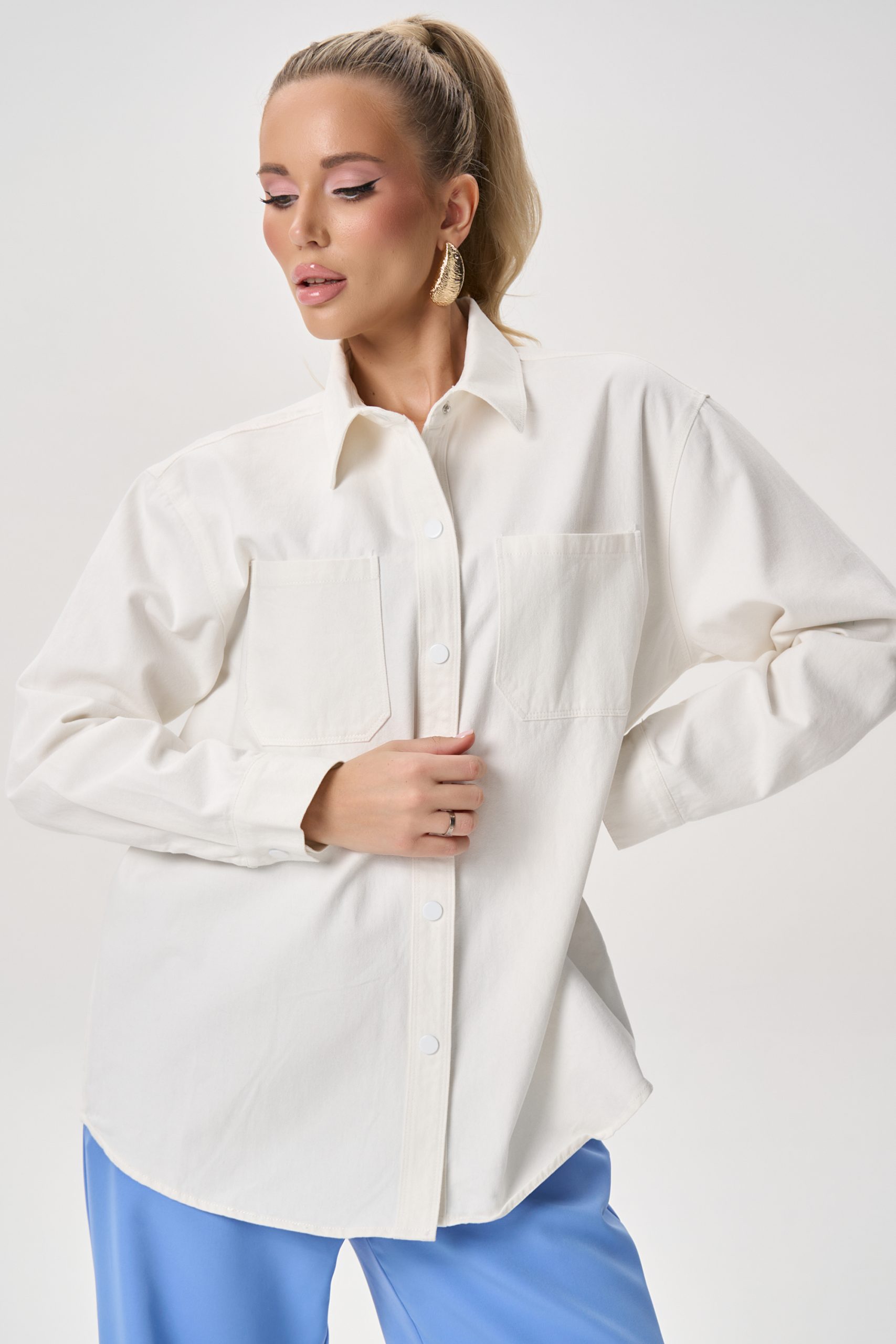 Рубашка джинсовая белого цвета Elza(фото4)