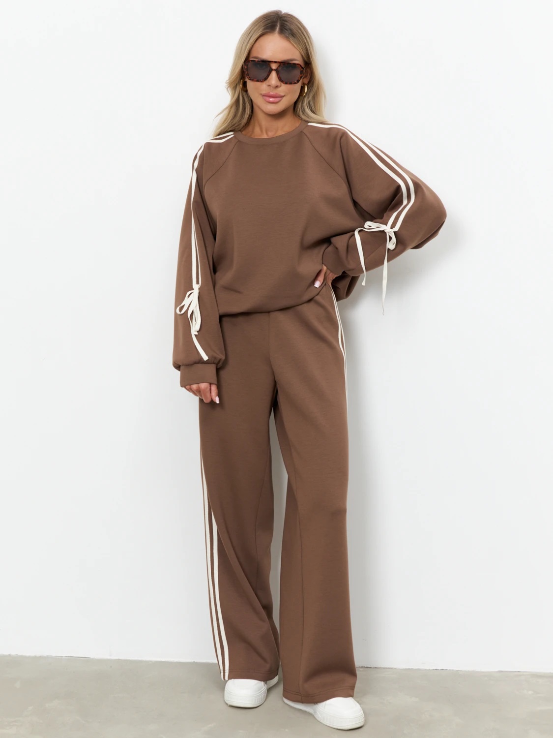 Брюки широкие с лампасами Jetty(фото2)